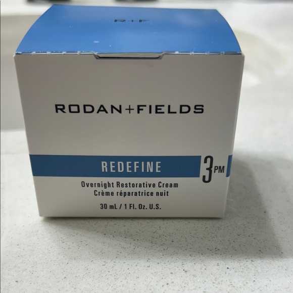 Rodan + Fields REDEFINE Overnight Cream - Blue and White - Picture 1 of 1